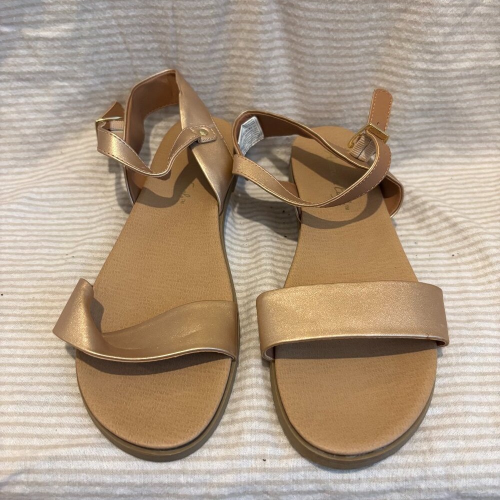 NWOT! American Eagle | Rose Gold Strappy Sandals